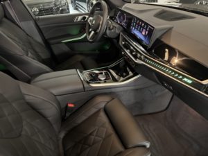 interiér BMW X5 2024